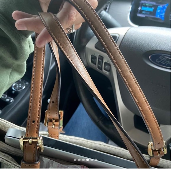 Michael Kors Tote - Picture 2 of 3